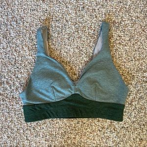 Outdoor Voices Plunge Bra